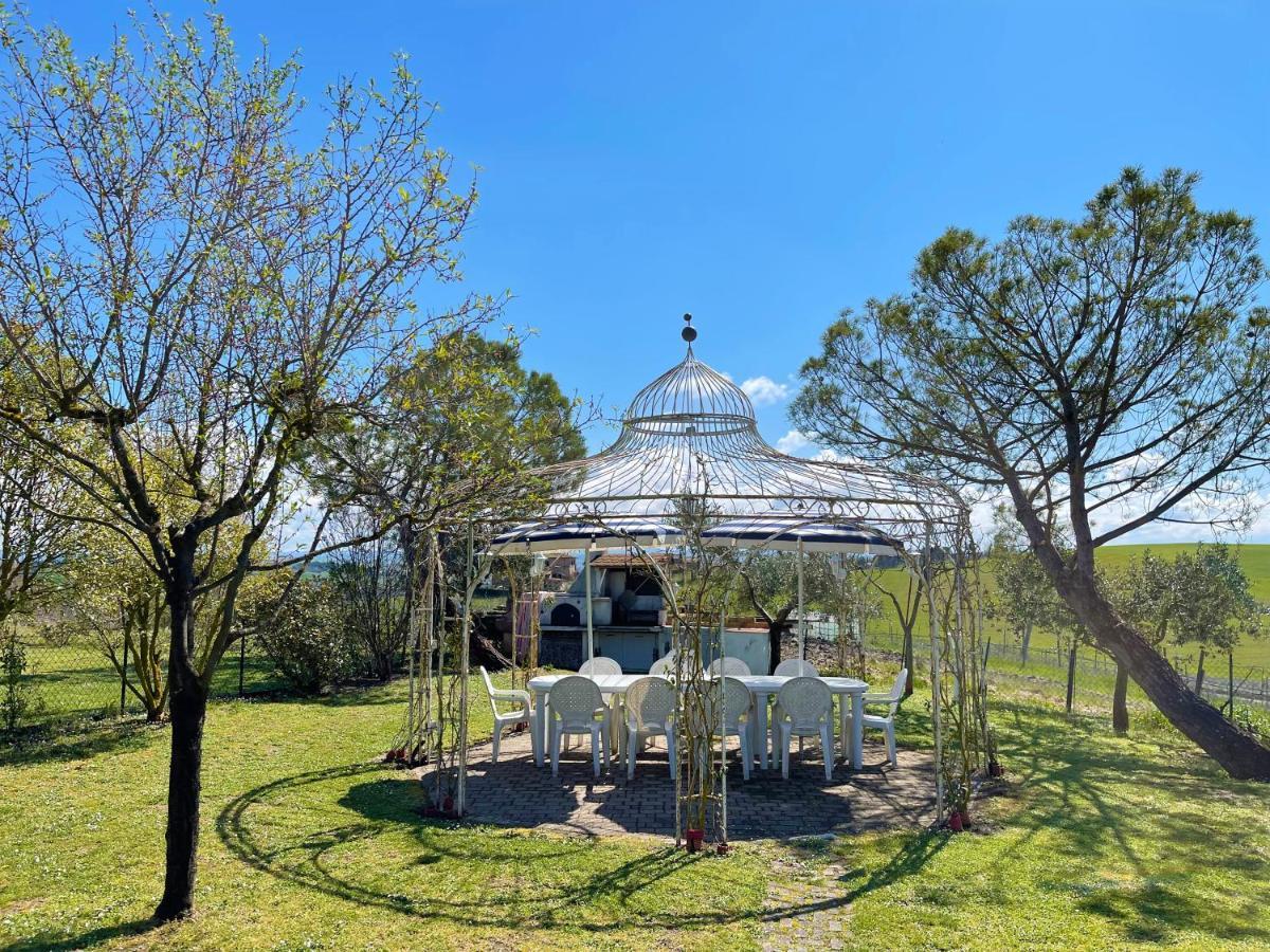 Appartamento Con Piscina E Giardino A 시에나 외부 사진