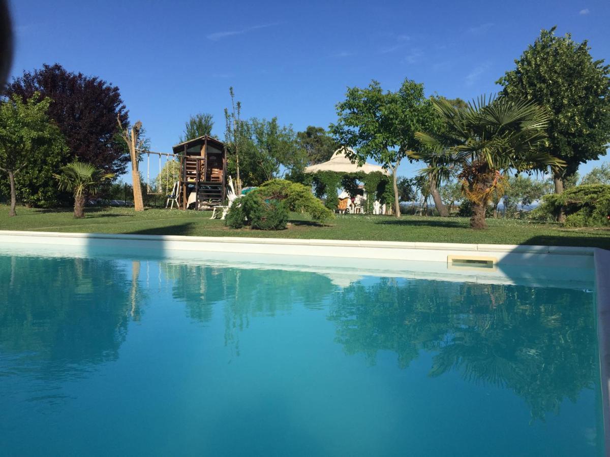Appartamento Con Piscina E Giardino A 시에나 외부 사진